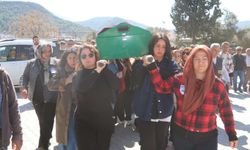 Muğla'da yürek burkan veda: Sevil Işıktekin'i kadınlar omuzlarında uğurladı