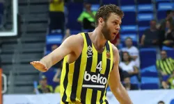 Fenerbahçe Erkek Basketbol Takımı'nda Nicolo Melli'nin sözleşmesi 2 yıl uzatıldı