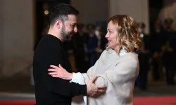 NATO Zirvesi'nde Meloni-Zelenskiy görüşmesi