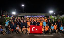 Türk arama kurtarma ekipleri Venezuela'da kahraman ilan edildi