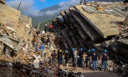 Venezuela'daki depremlerde hayatını kaybedenlerin sayısı 2 bin 954'e yükseldi