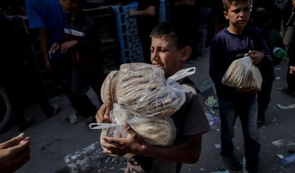 Gazze'de ekmek fırınları yeniden faaliyete geçti