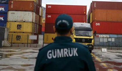 Gümrük'te yasa dışı gıdaya geçit yok: 5,7 ton kaçak gıda maddesine el konuldu