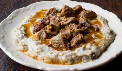 Kalamar tavadan künefeye: En popüler Türk yiyecekleri