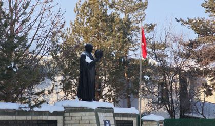 Aşkale dondu... Termometreler eksi 33'lere kadar düştü