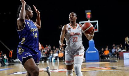 Basketbol Süper Ligi'nde Fenerbahçe finale yükseldi!