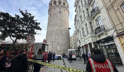Galata Kulesi'nden atlayan kadın hayatını kaybetti