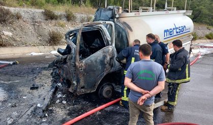 Antalya'da akaryakıt yüklü tankerde çıkan yangın söndürüldü