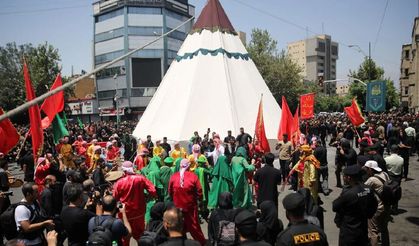 Tahran’da cadde ve sokaklar muharrem ayına hazırlandı
