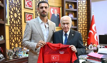 MHP Lideri Bahçeli, milli futbolcu Demiral’ı kabul etti