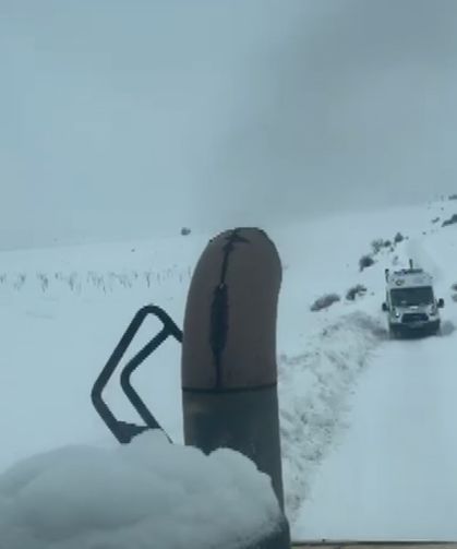 Kar ve tipi nedeniyle kapanan Malatya-Sivas kara yolu ulaşıma açıldı