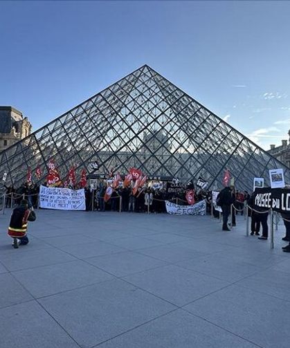 Dünyaca ünlü Louvre Müzesi grev nedeniyle kapalı