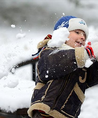Bazı illerde kar nedeniyle okullar tatil edildi