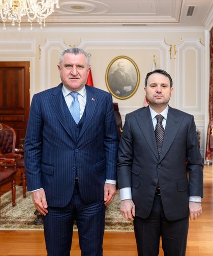Gençlik ve Spor Bakanı Bak'tan Bakan Gürlek'e hayırlı olsun ziyareti!