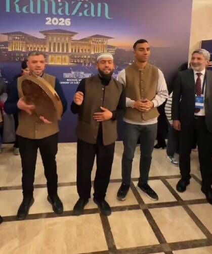 Fenomen ilahci Celal Karatüre "Külliyede Ramazan" etkinliklerine katıldı