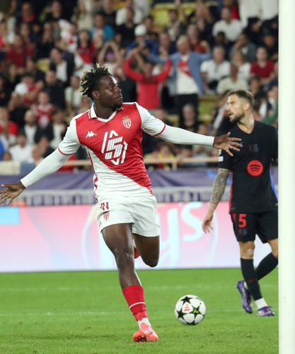 Herkes En-Nesyri beklerken Al-Ittihad santrforunu açıkladı