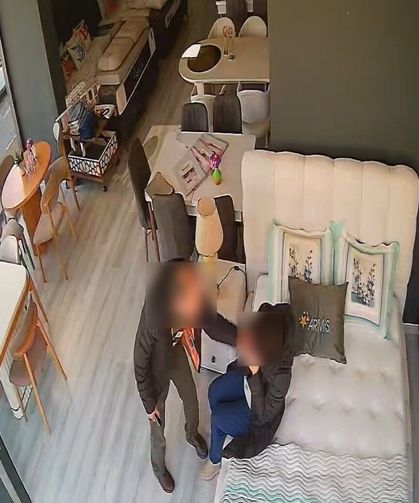 Samsun'da koca dehşeti! Eşini çalıştığı mağazada dövdü