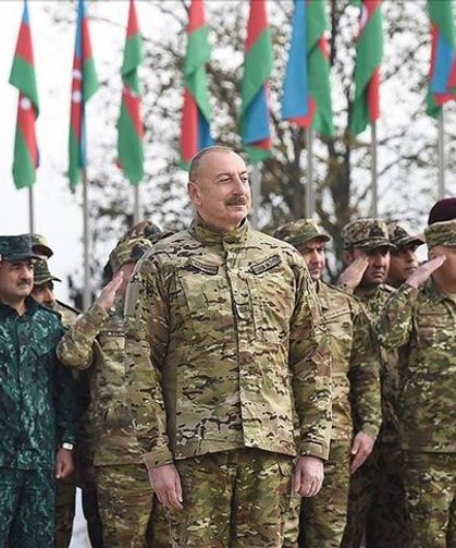 Komşuda savaş alarmı: Azerbaycan'da seferberlik ilan edildi