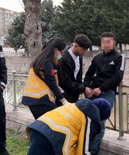 Aksaray'da akran kavgası: 16 yaşındaki çocuk bıçaklandı