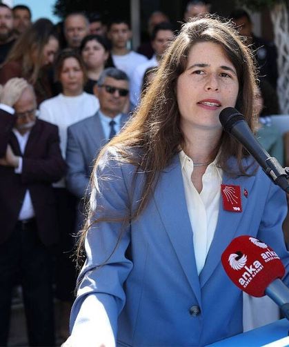 Çeşme Belediye Başkanı Lâl Denizli: "Temiz olan leke tutmaz!"