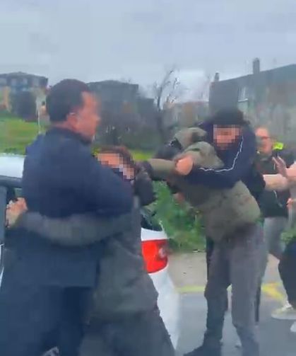 İstanbul'da ehliyet sınavında tekme tokat kavga