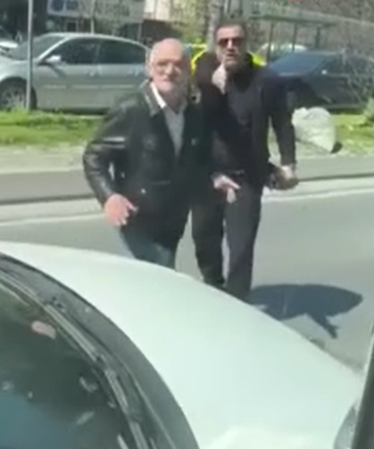 Esenyurt'ta yol kavgası: Hem ceza hem trafikten men