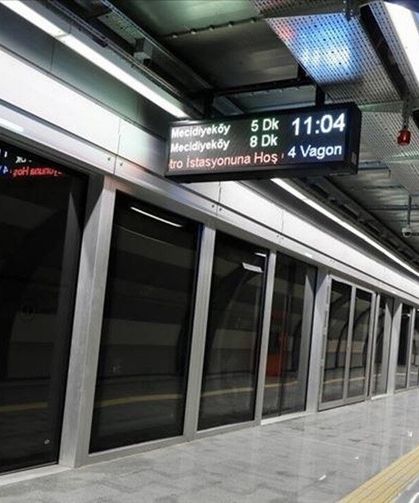 İstanbul Valiliği duyurdu: Taksim metro istasyonu kapatıldı