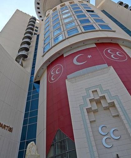 MHP'nin 3 il teşkilatı daha feshedildi!