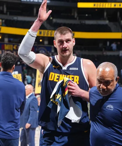 Jokic’ten tarihi sezon: NBA’de bir ilki gerçekleştirdi