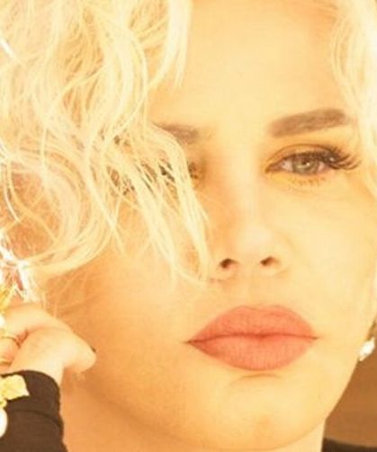 Sezen Aksu'dan yeni albüm: "Biz de Yeniden Başlarız"