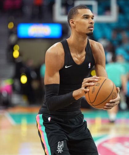 Wembanyama tarih yazdı! En genç ve oy birliğiyle seçilen ilk isim...