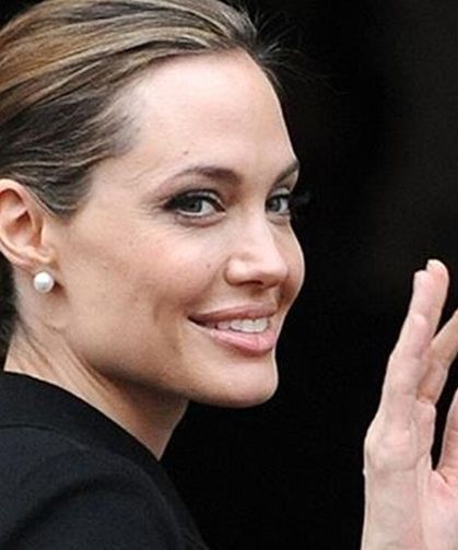 Angelina Jolie Los Angeles’taki dev malikanesini satıyor! Fiyatı gündem oldu