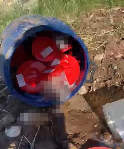 Plastik kutularda 21 cenin bulundu: Valilik açıklama yaptı