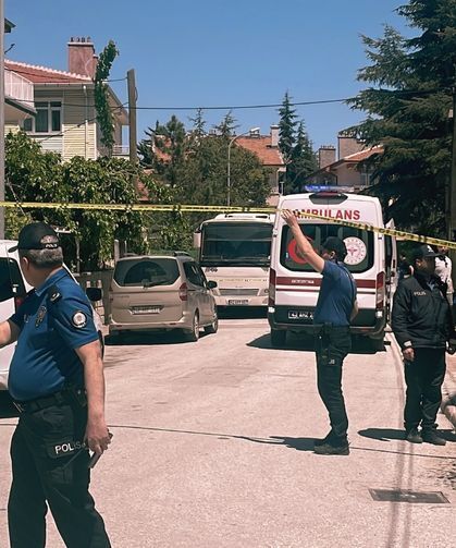 Konya'da evlat vahşeti! Tartıştığı anne ve babasını katletti