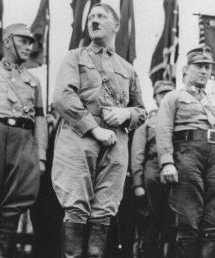Nazi Partisi üye arşivi herkese açıldı! Dede Nazi'nin geçmişi bir tık uzakta