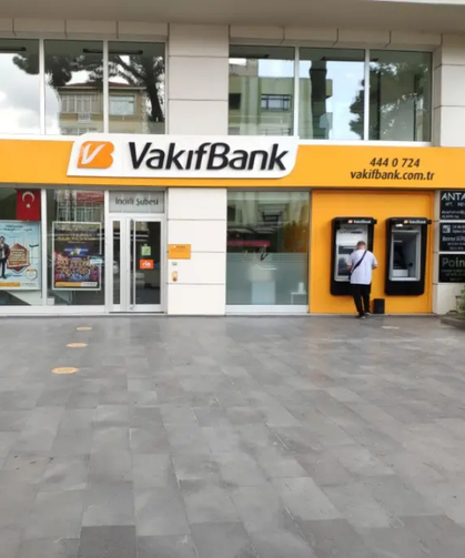 VakıfBank'tan 1,2 milyar dolarlık sendikasyon kredisi
