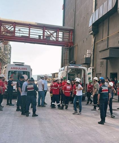Bilecik'te fabrikada korkutan patlama: İşçiler hastaneye kaldırıldı