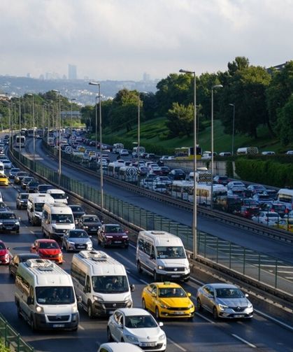 İstanbul’da sabah trafiği alarm veriyor