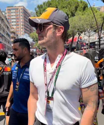 Kıvanç Tatlıtuğ ve Başak Dizer çifti Monaco Grand Prix'inde