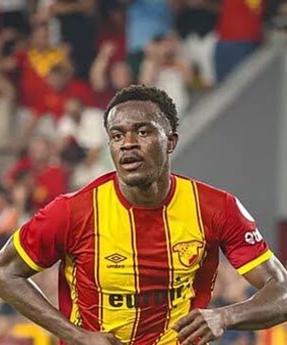 Coventry transferde Dennis için Göztepe ile masada