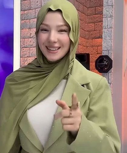 Fatma Soydaş’ın dudak dudağa görüntüsü olay oldu! Gerçek mi, yapay zeka mı?