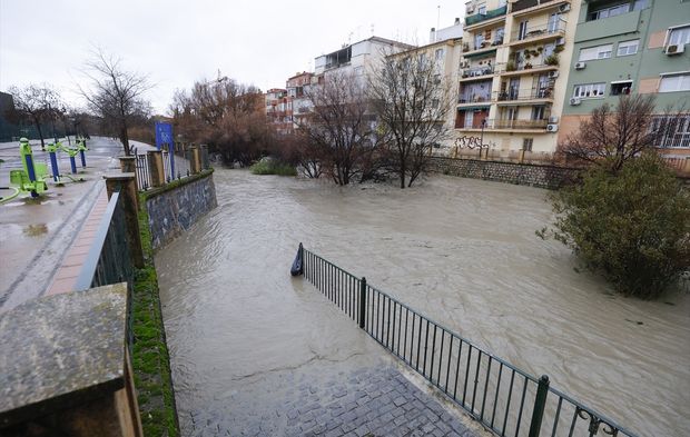Endülüs’te kırmızı alarm: İspanya’da yeni bir sel felaketi korkusu