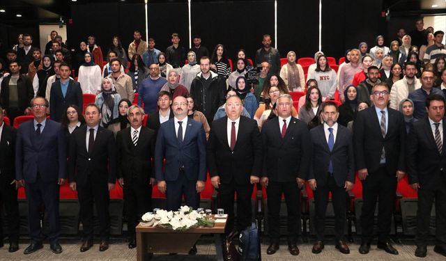 Erzurum'da 'Radyo Televizyon yayıncılığı ve telif hukuku konuşuldu'