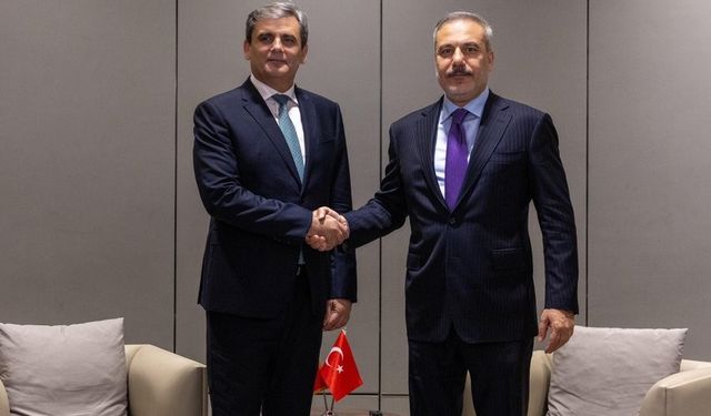 Bakan Fidan, Karadağlı mevkidaşı ile görüştü