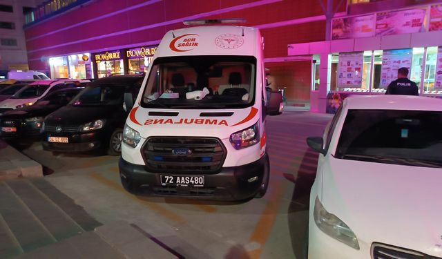 Yürüyen merdivene eli sıkışan çocuğun parmağı koptu: 3 saat arama sonuçsuz kaldı