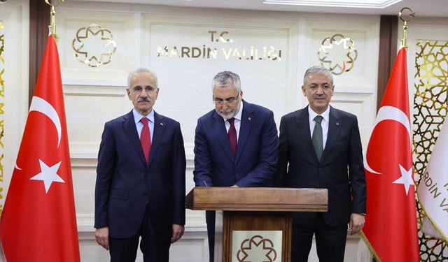 Bakanlar Uraloğlu ve Işıkhan Mardin’de İl Koordinasyon toplantısına katıldı