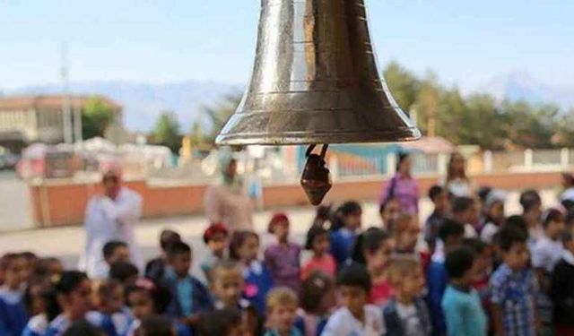 Okullarda ara tatil sona eriyor: Yarın ders zili çalacak
