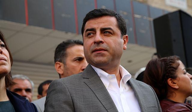 Demirtaş'tan Bahçeli ve Özel'e teşekkür mektubu