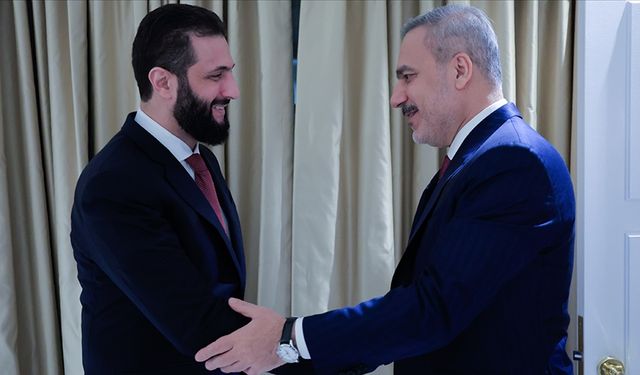 Dışişleri Bakanı Fidan, Suriye Cumhurbaşkanı Şara ile ABD'de bir araya geldi