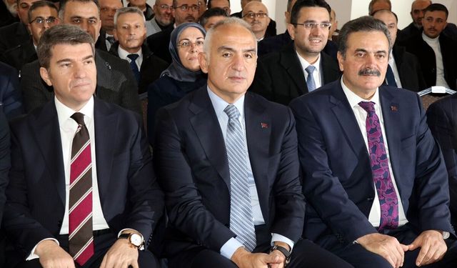 Amasya’dan İstanbul’a Şeyh Hamdullah  sergisi açıldı